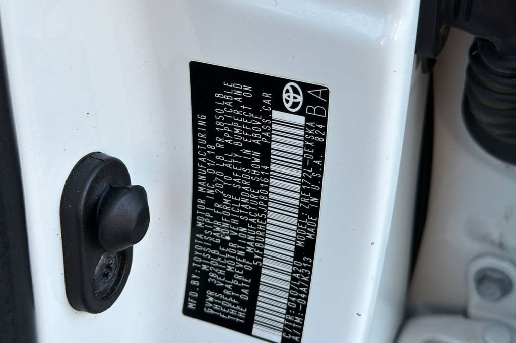 Used 2018 Toyota Corolla XSE w/ Carpet Mat Package (TMS) image 27