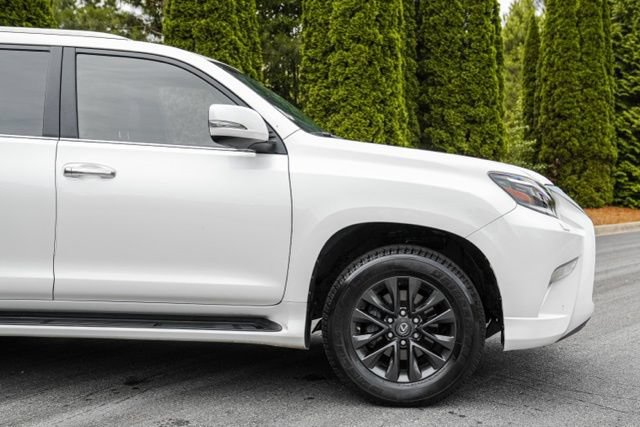Used 2023 Lexus GX 460 Premium w/ Premium Package AWD/4WD image 14