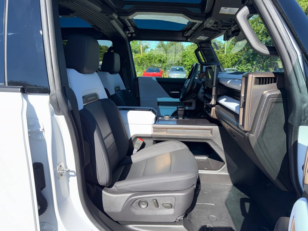 Used 2024 GMC Hummer EV 3X AWD/4WD image 28