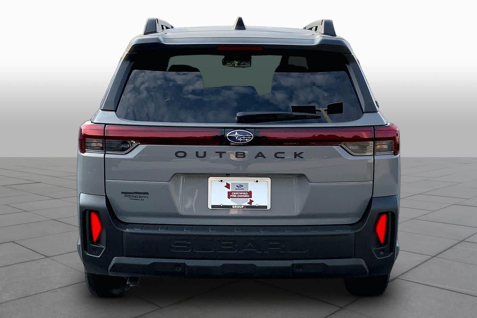 Used 2026 Subaru Outback Touring AWD/4WD image 6