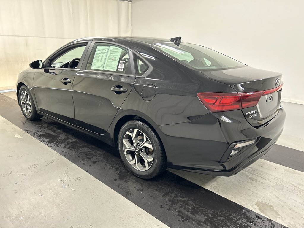 Used 2019 Kia Forte LXS FWD image 7