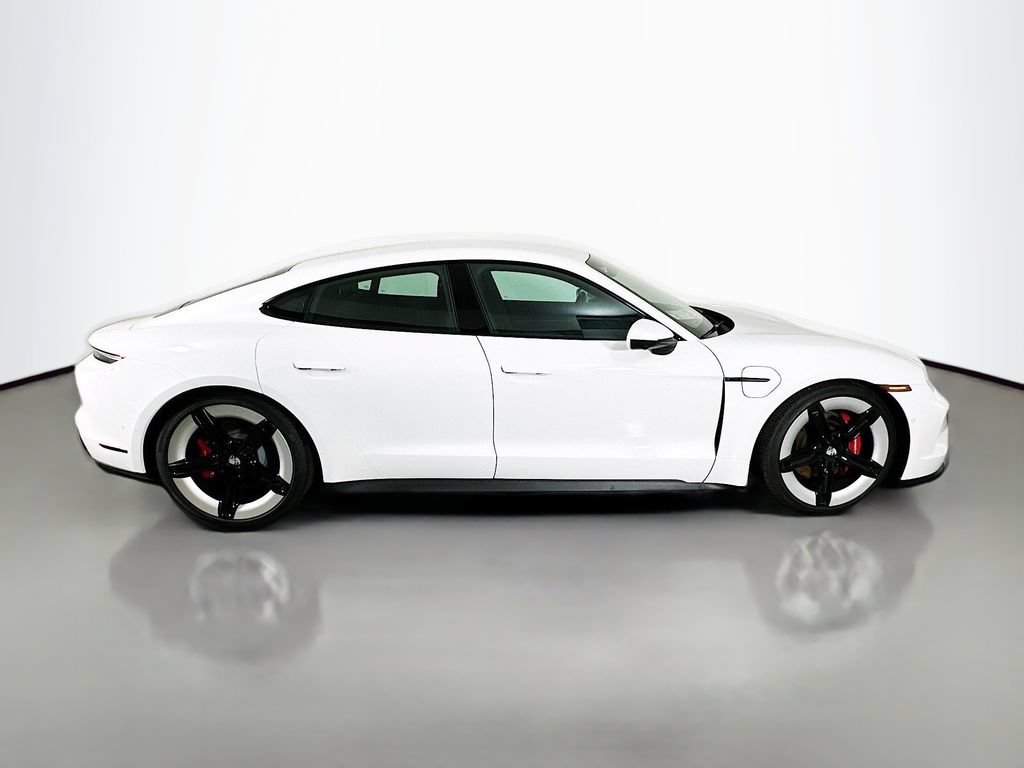 New 2025 Porsche Taycan 4S AWD/4WD image 8