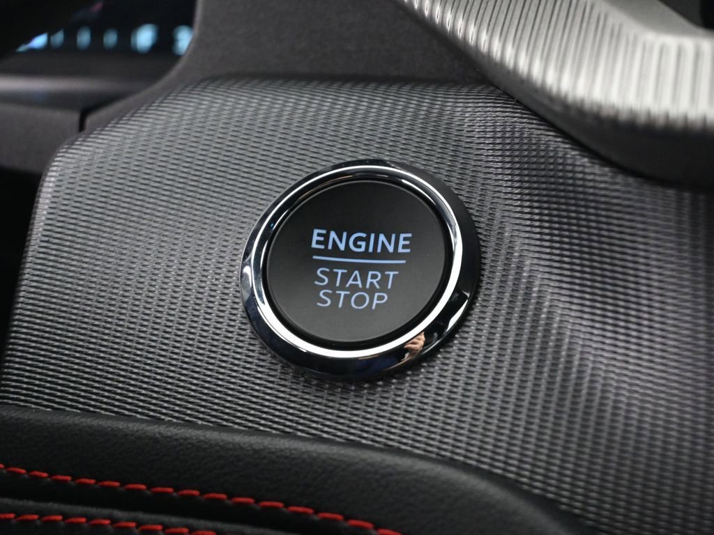 Used 2025 Ford Explorer ST image 13