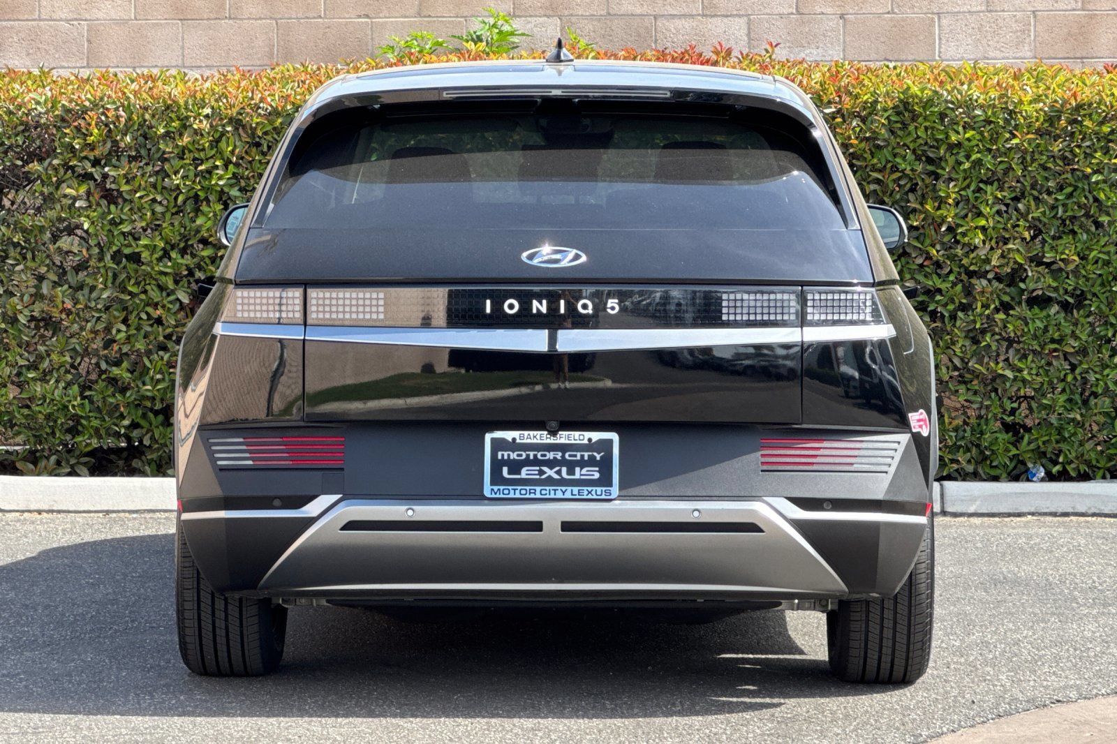 Used 2024 Hyundai Ioniq 5 SE RWD image 5