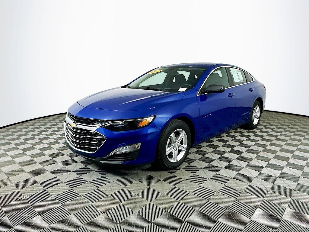 Used 2023 Chevrolet Malibu LS image 5