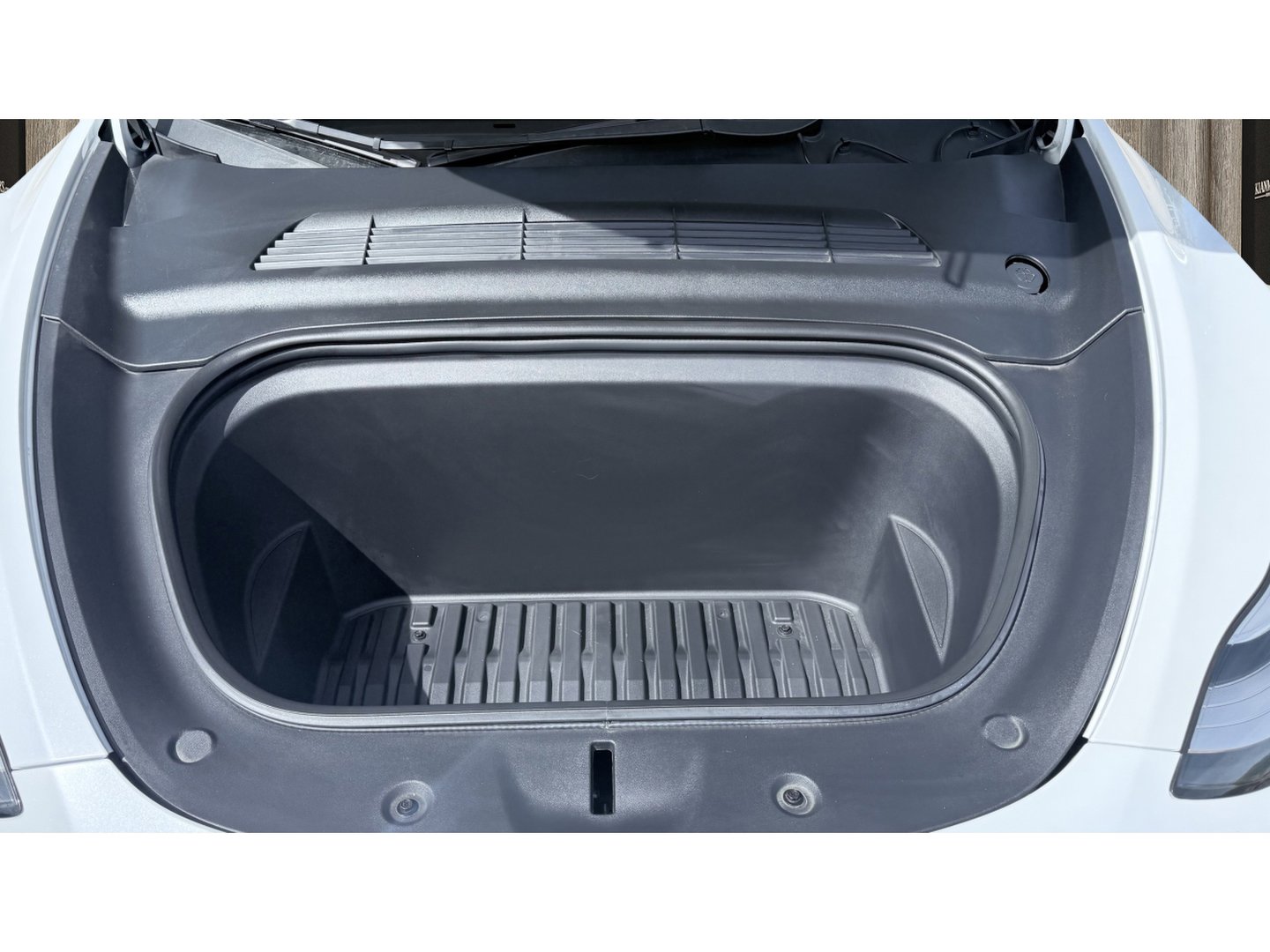 Used 2023 Tesla Model Y Long Range image 15