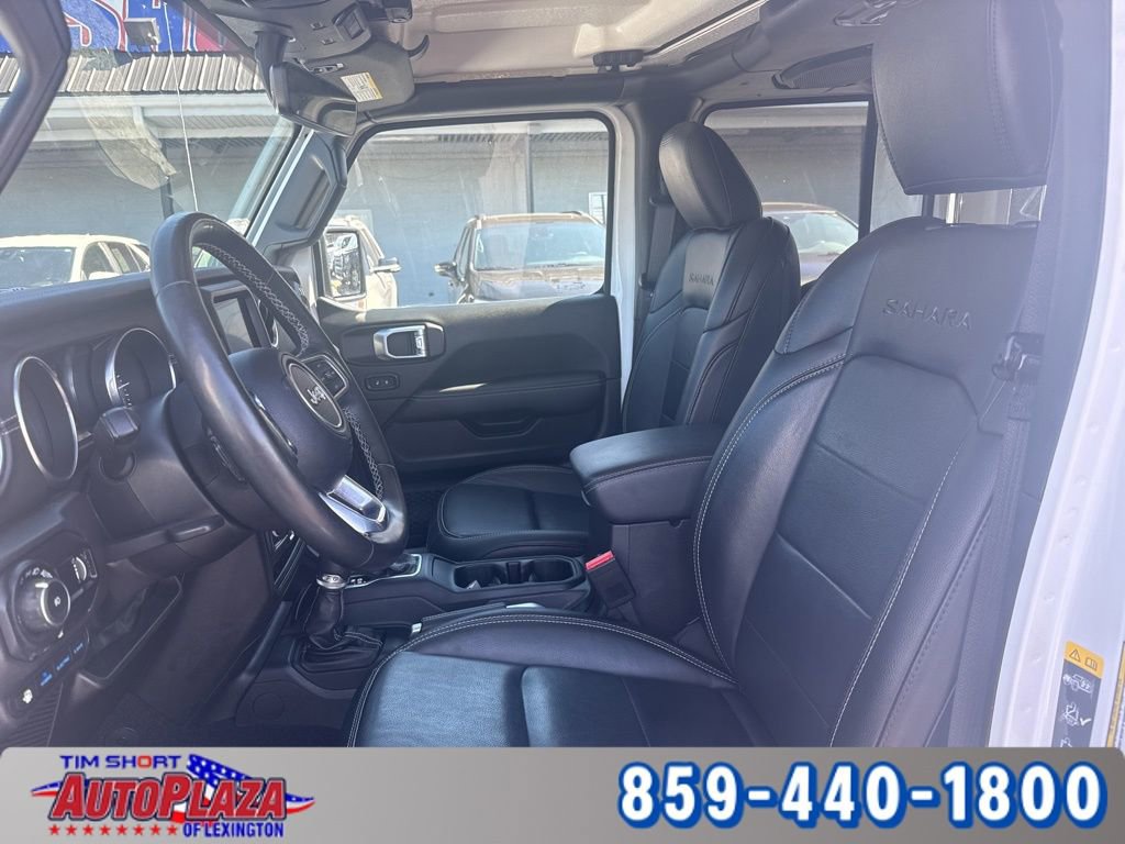 Used 2023 Jeep Wrangler Unlimited Sahara w/ Cold Weather Group AWD/4WD image 3