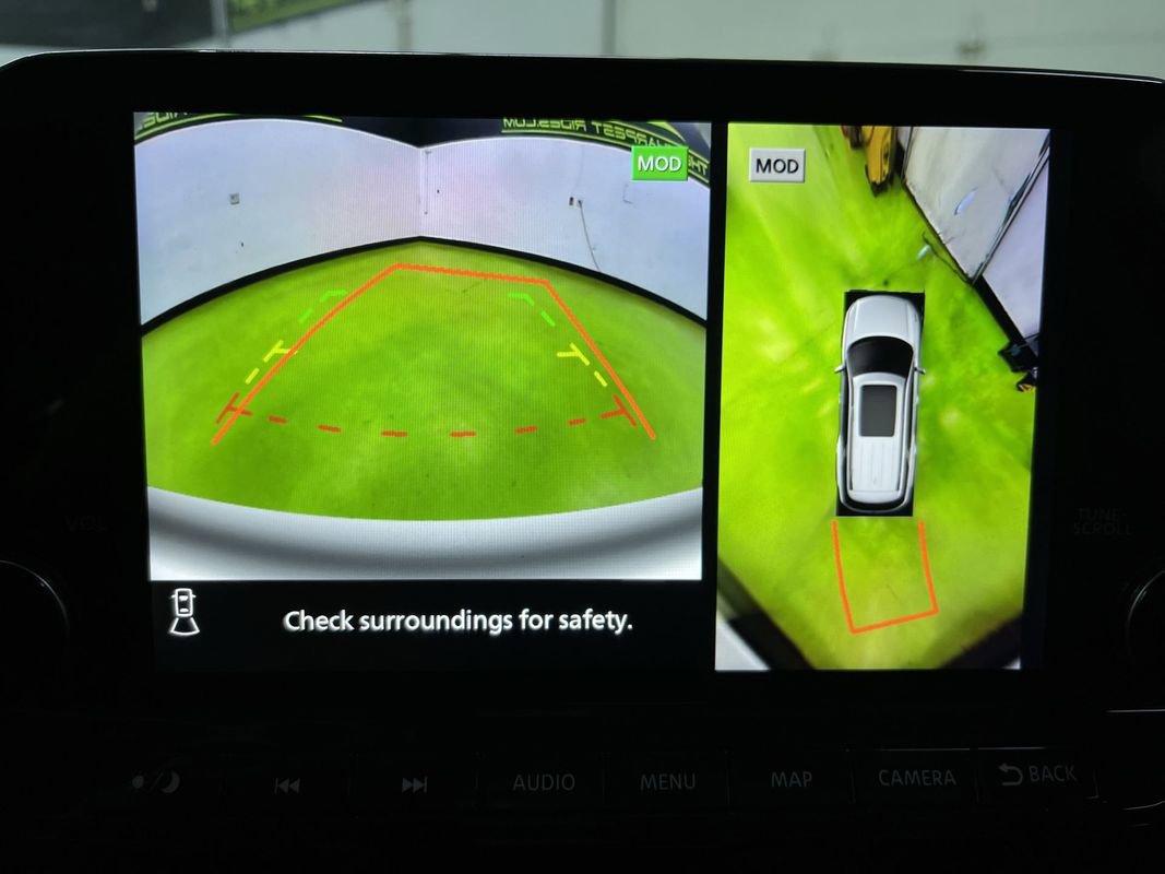 Used 2024 Nissan Pathfinder SL image 22