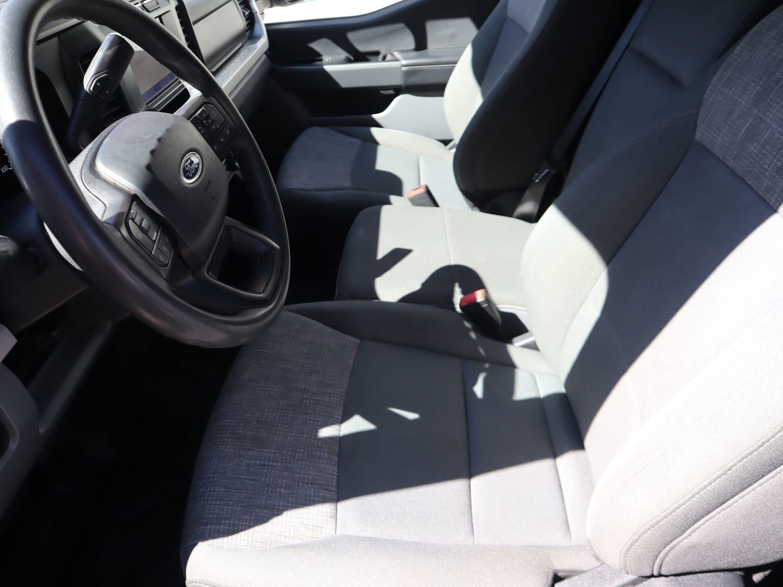 Used 2024 Ford F350 XLT image 28