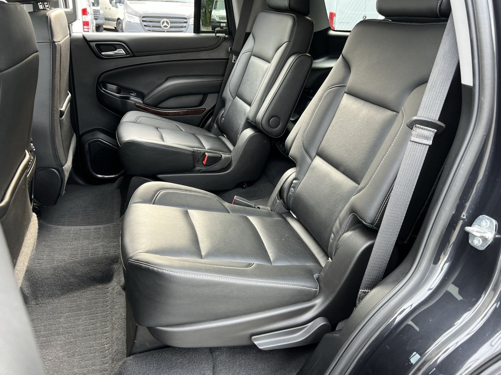 Used 2020 GMC Yukon SLT w/ Open Road Package AWD/4WD image 30