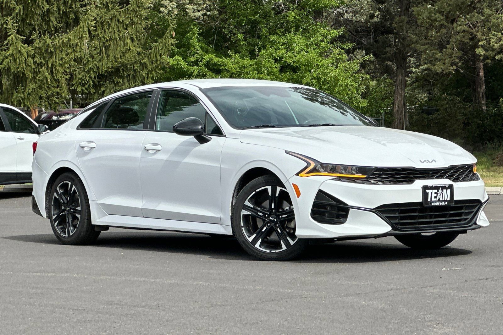 Used 2022 Kia K5 GT-Line AWD/4WD image 2