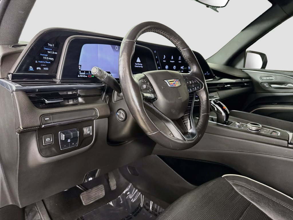 Used 2021 Cadillac Escalade Sport RWD image 11