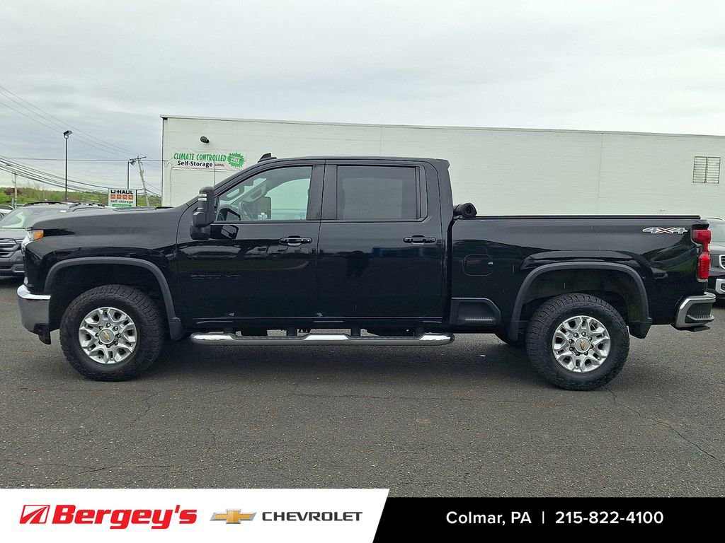 Certified 2022 Chevrolet Silverado 2500 LT w/ Convenience Package AWD/4WD image 9