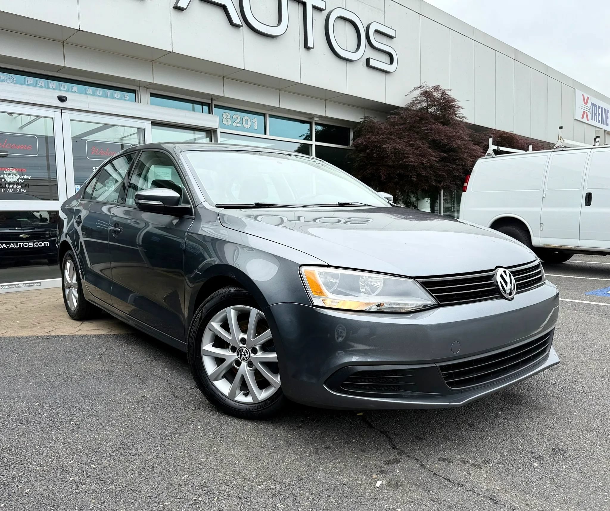 Used 2011 Volkswagen Jetta SE