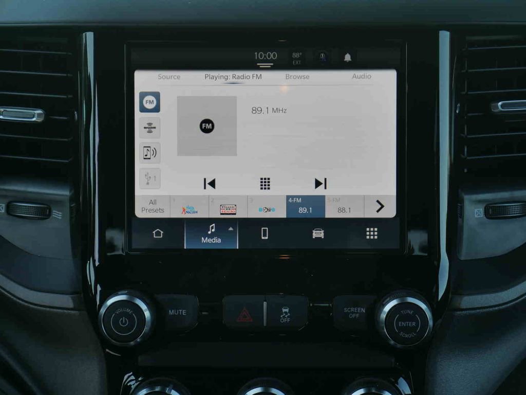 New 2026 RAM 3500 Tradesman AWD/4WD image 6