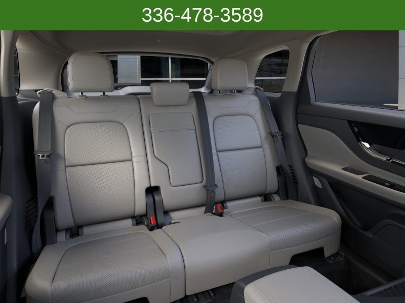 New 2026 Lincoln Corsair Reserve FWD image 11