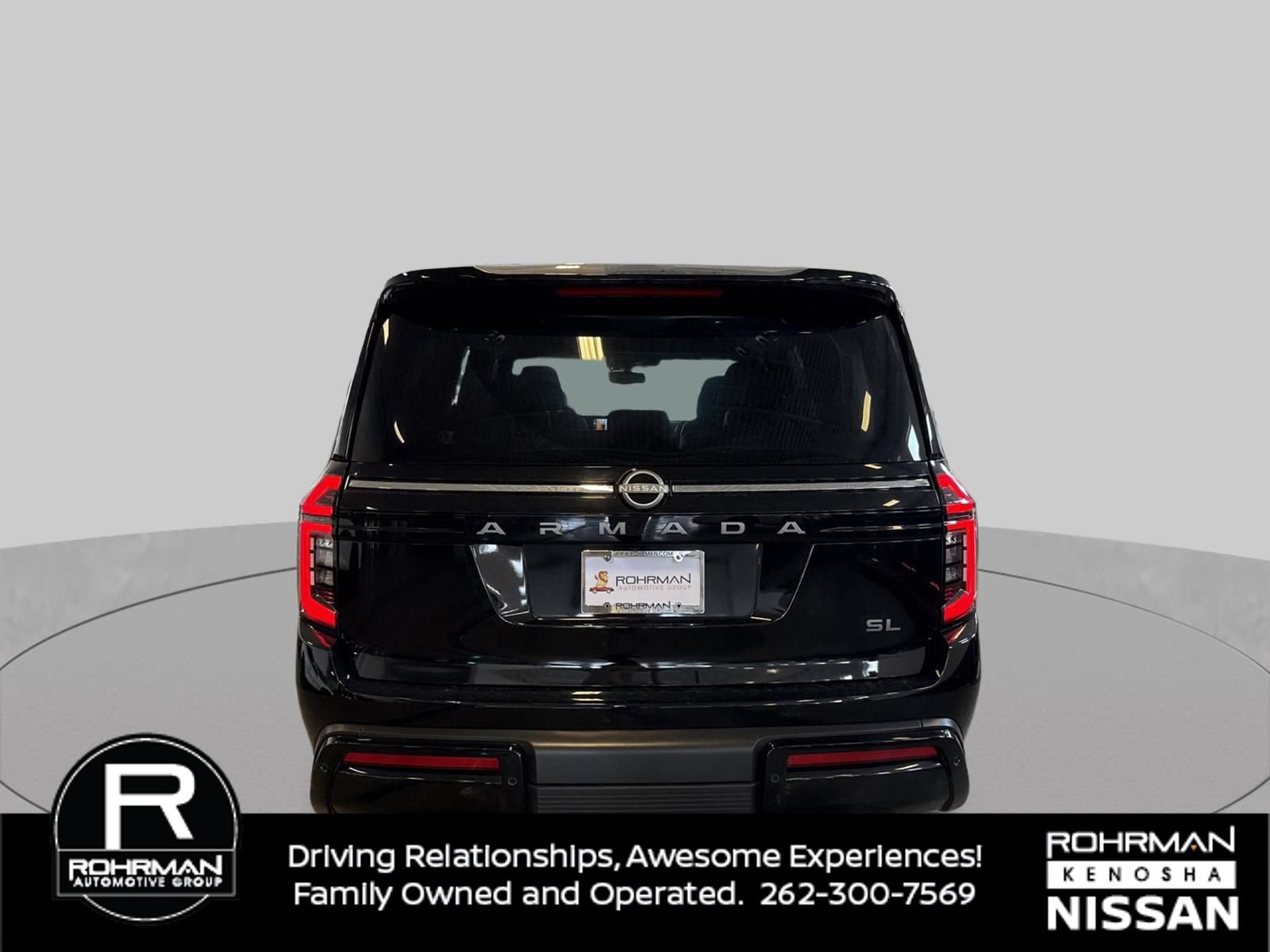 Certified 2025 Nissan Armada SL w/ Captain's Chari Seat Package AWD/4WD image 5