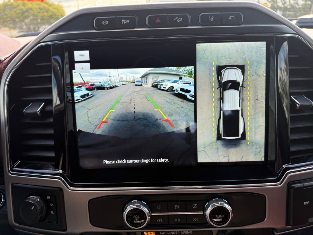 Used 2022 Ford F450 Platinum w/ FX4 Off-Road Package AWD/4WD image 19