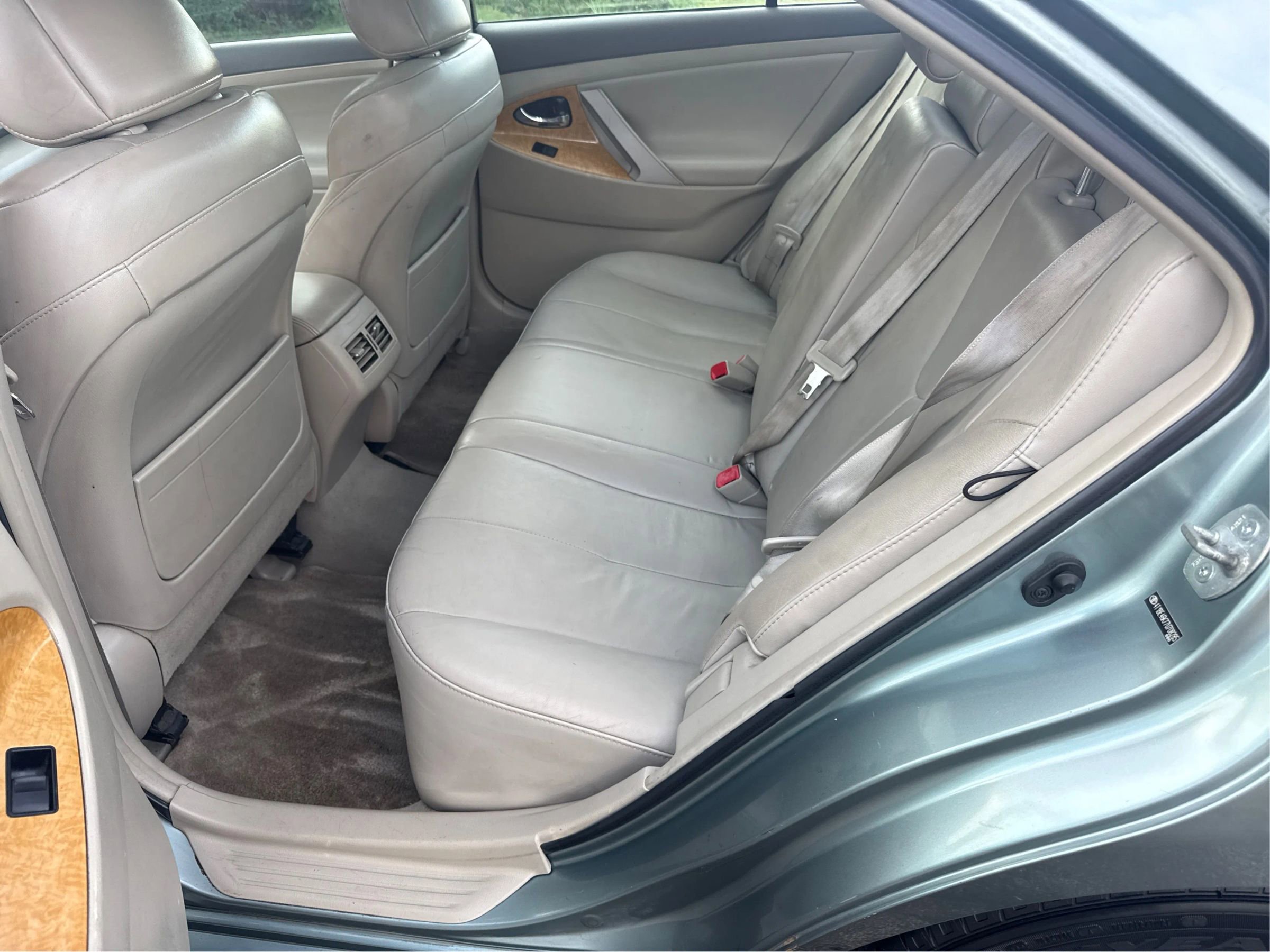 Used 2007 Toyota Camry XLE FWD image 11