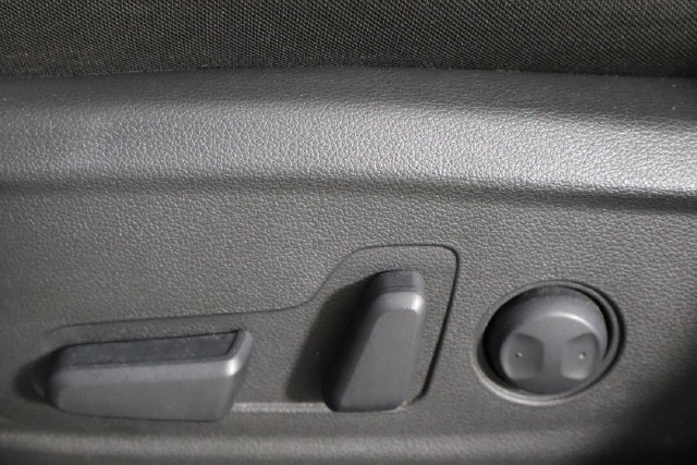 Used 2023 Hyundai Kona SEL FWD image 21