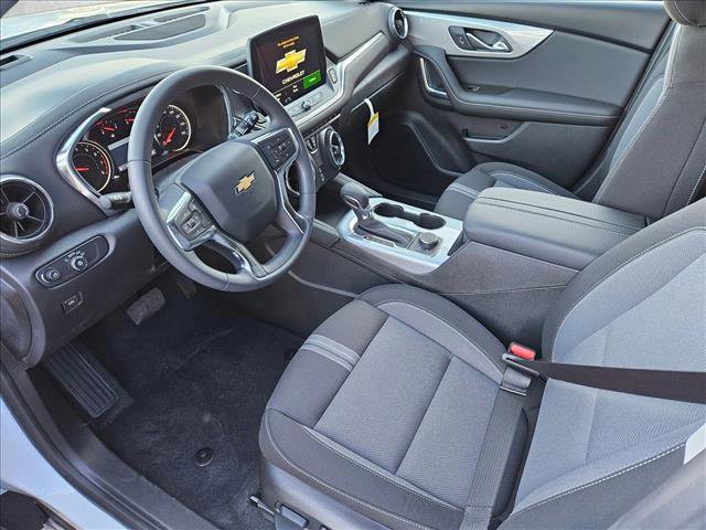New 2026 Chevrolet Blazer LT image 3