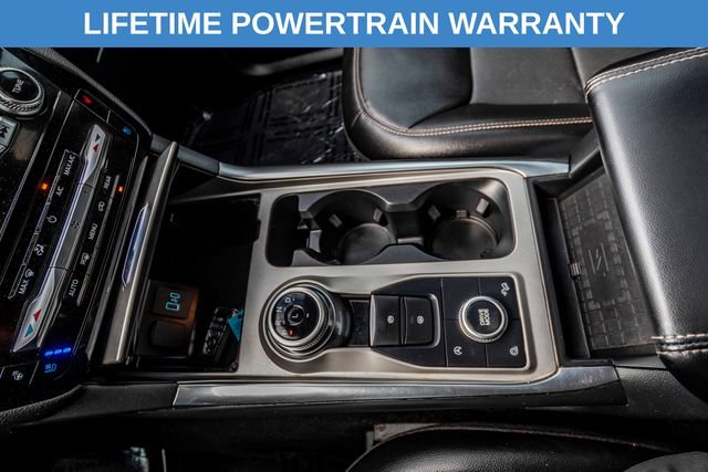 Used 2024 Ford Explorer Limited w/ Limited Technology Package AWD/4WD image 16