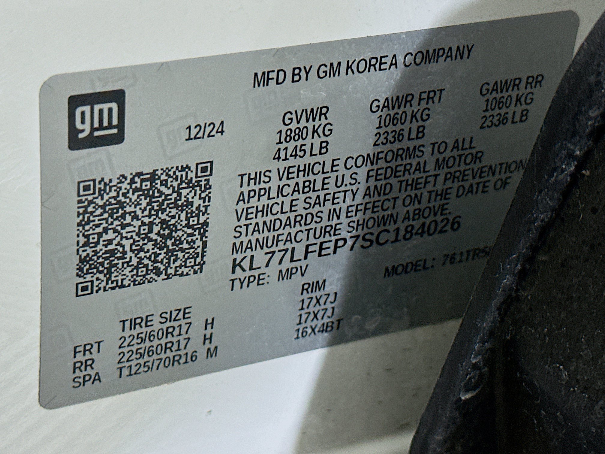 Used 2025 Chevrolet Trax LS FWD image 12