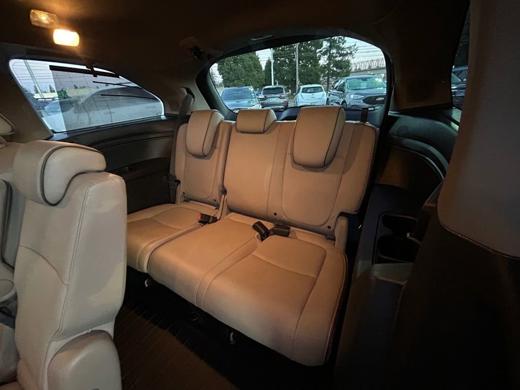 Used 2023 Honda Odyssey Elite image 35