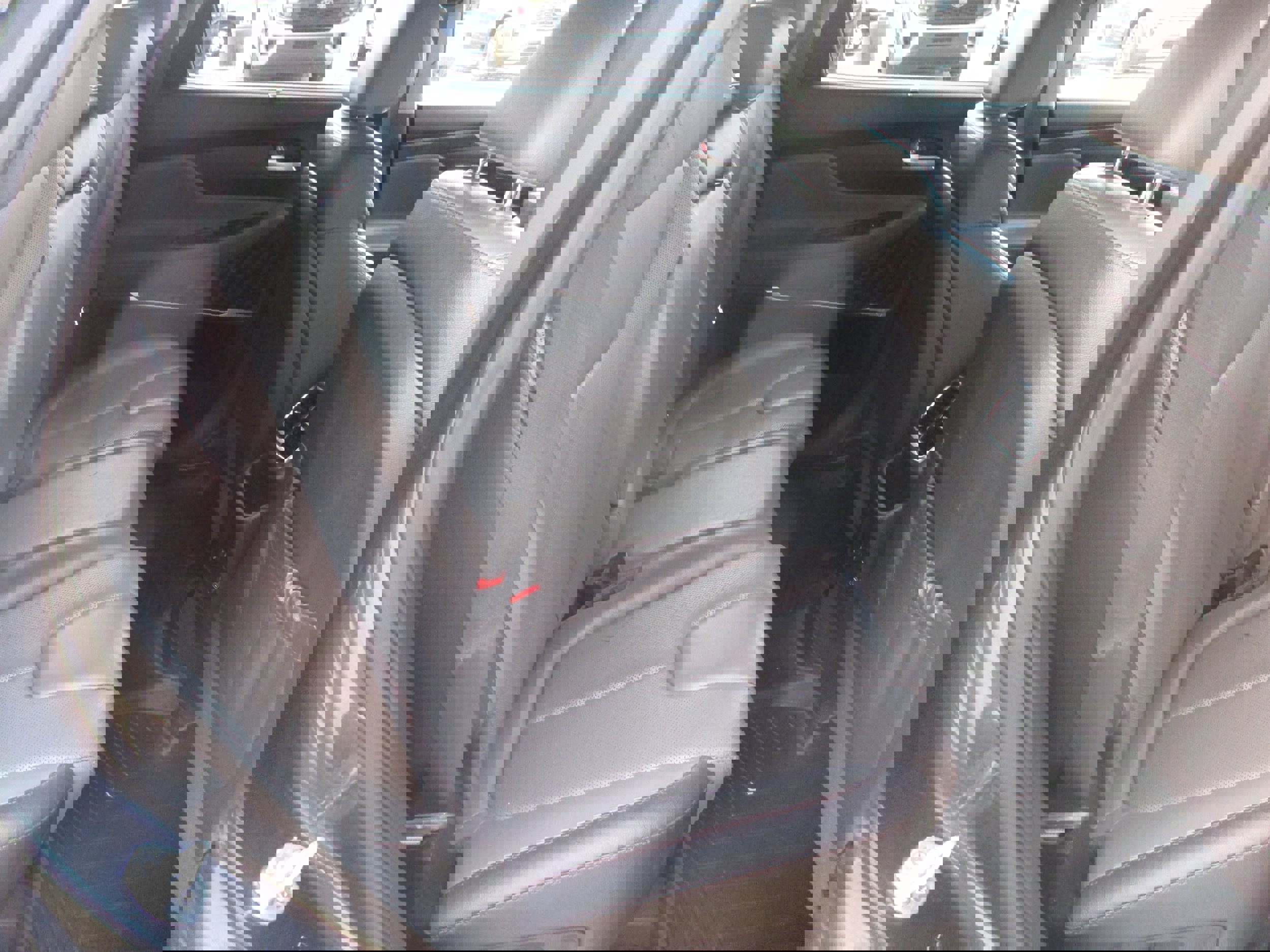 Used 2020 Hyundai Santa Fe SEL w/ Convenience + Premium Package image 12