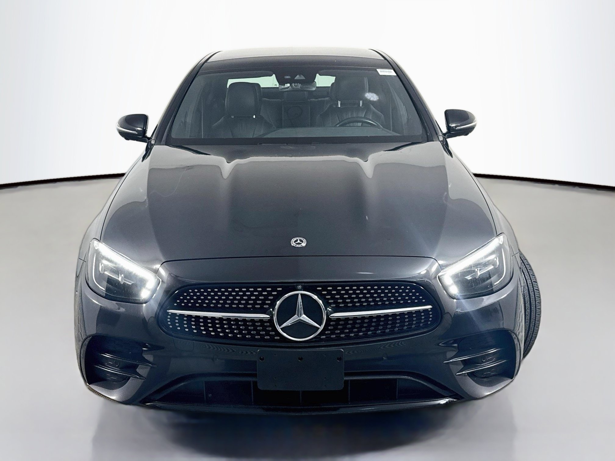 Used 2021 Mercedes-Benz E 450 4MATIC Sedan image 2