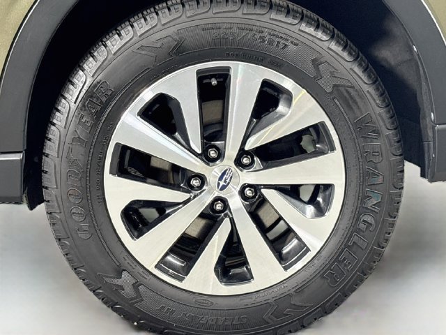 Used 2022 Subaru Outback Premium AWD/4WD image 30