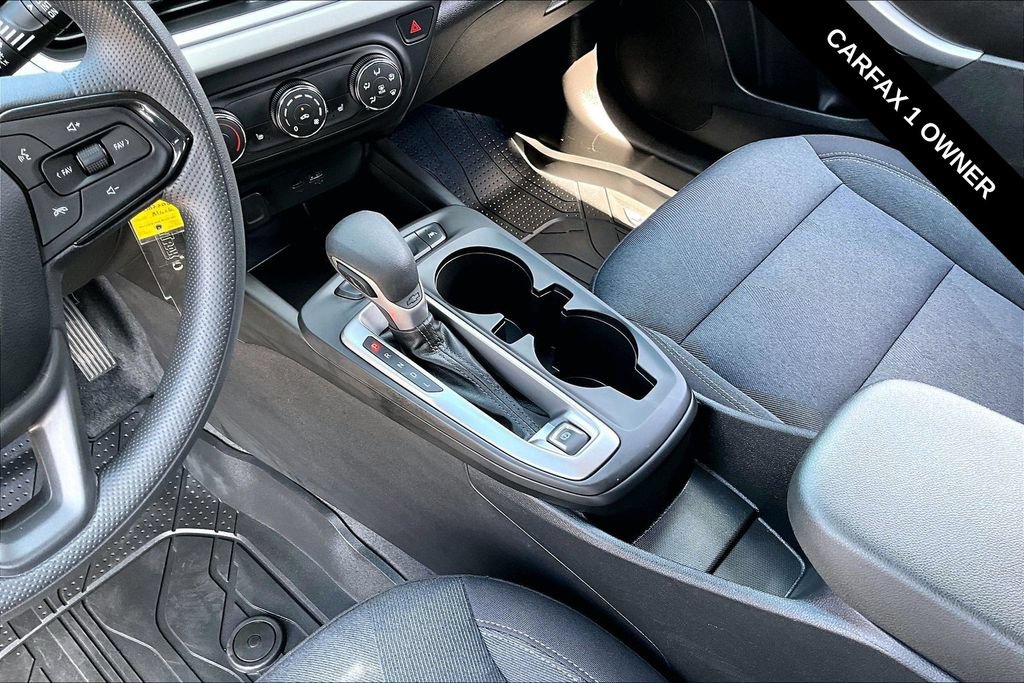 Used 2026 Chevrolet Trax LS w/ LS Convenience Package FWD image 8