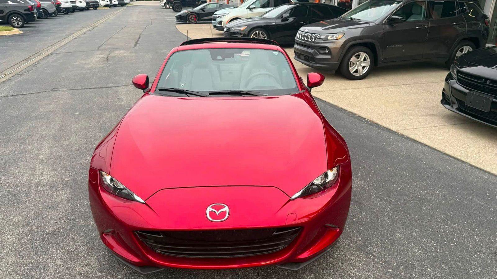 Used 2022 MAZDA MX-5 Miata RF Grand Touring RWD image 24