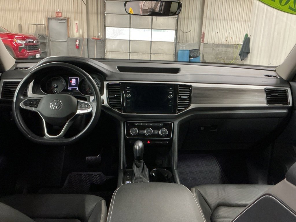 Used 2021 Volkswagen Atlas SEL image 24