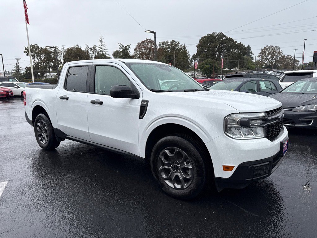 Used 2024 Ford Maverick XLT w/ Equipment Group 300A Standard image 8