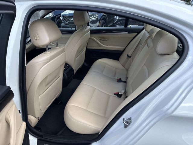Used 2016 BMW 528i Sedan RWD image 17