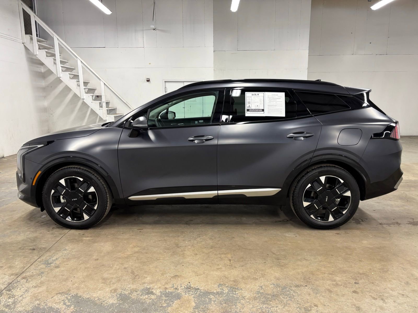 Used 2026 Kia Sportage SX FWD image 4