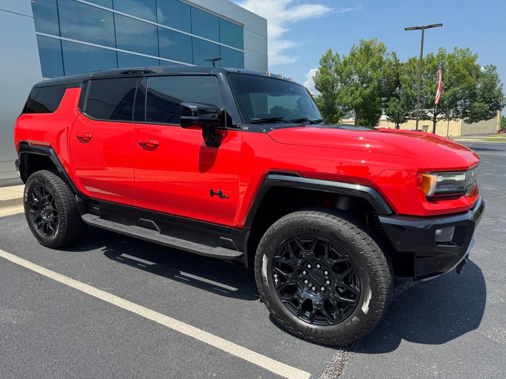 Used 2026 GMC Hummer EV SUV w/ LPO, Dark Essentials Package AWD/4WD image 2