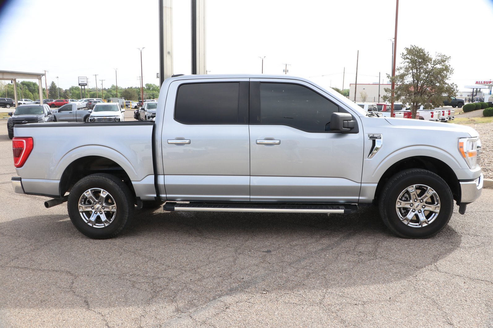 Used 2023 Ford F150 XLT w/ Equipment Group 301A Mid AWD/4WD image 8