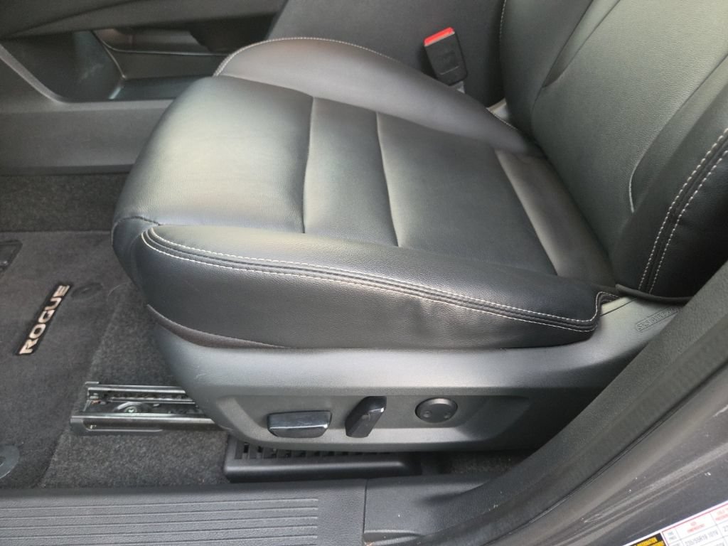 Certified 2023 Nissan Rogue SL AWD/4WD image 19