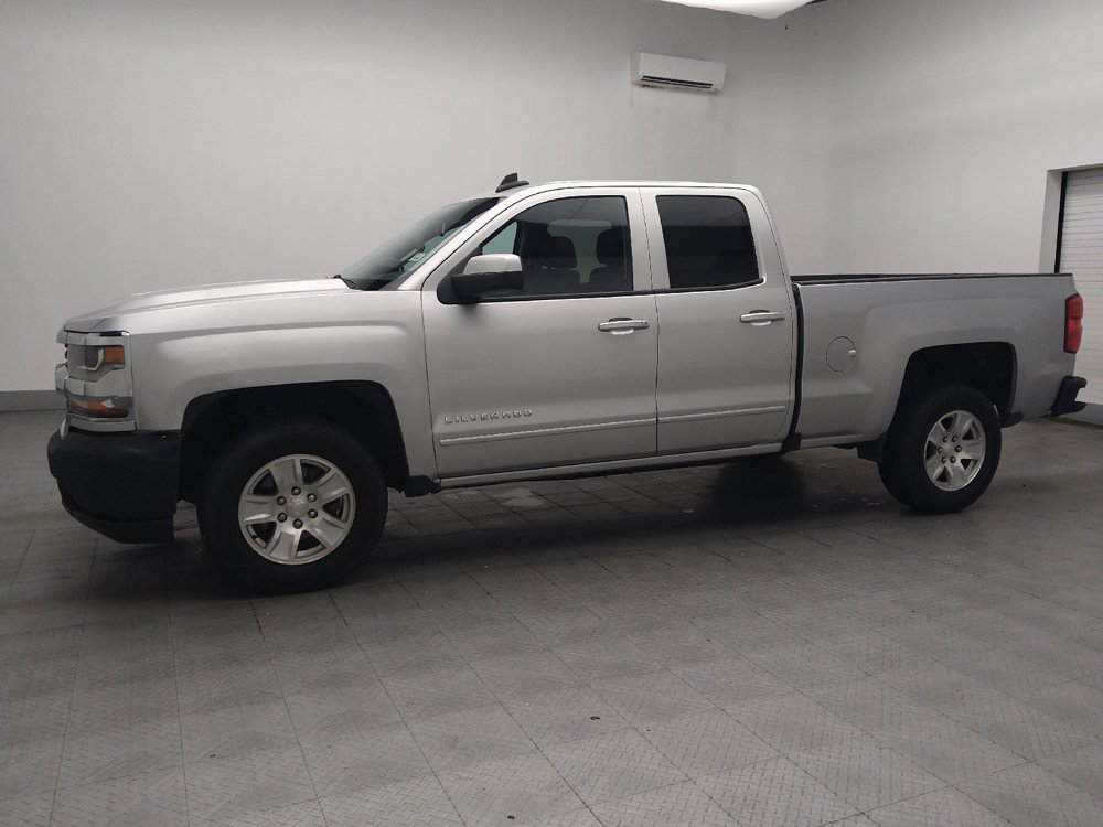 Used 2019 Chevrolet Silverado 1500 LT RWD image 2
