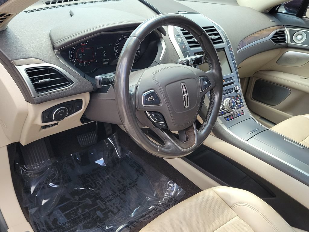 Used 2017 Lincoln MKZ Reserve w/ Luxury Package FWD image 20
