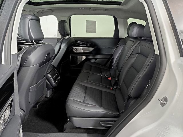 New 2026 Lincoln Nautilus Reserve image 10