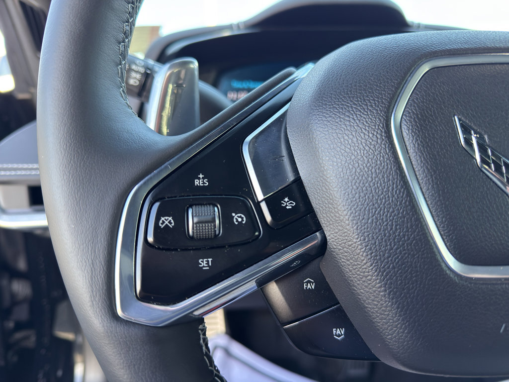 Used 2024 Chevrolet Corvette Stingray Preferred Cpe w/ 2LT image 24