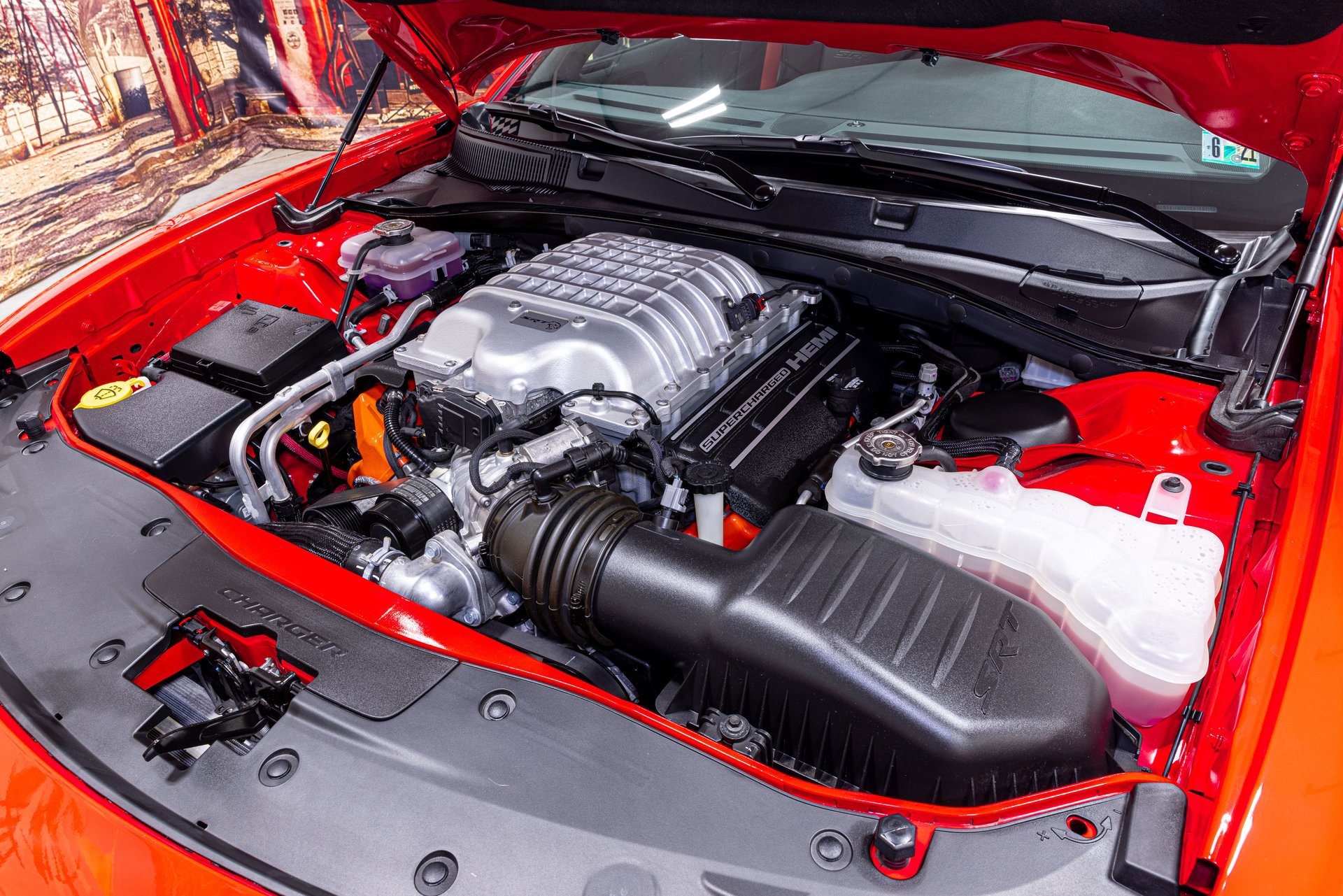 Used 2018 Dodge Charger SRT Hellcat w/ Harman/Kardon Audio Group image 27