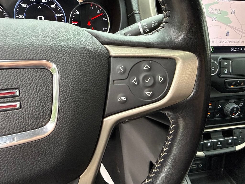 Used 2022 GMC Terrain Denali w/ Denali Premium Package AWD/4WD image 28