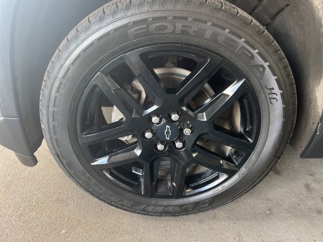 Used 2019 Chevrolet Traverse LT image 4