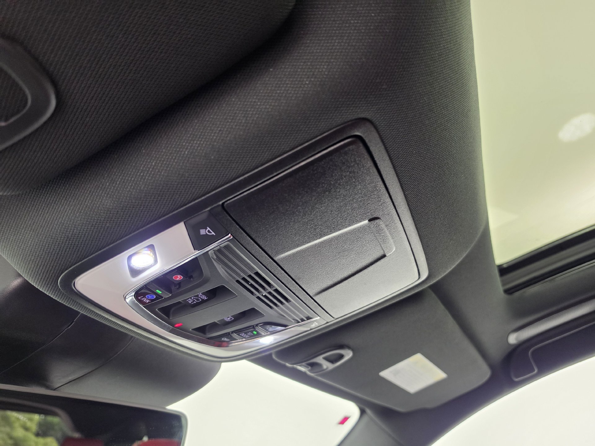 Used 2021 Acura RDX w/ Advance Package FWD image 21