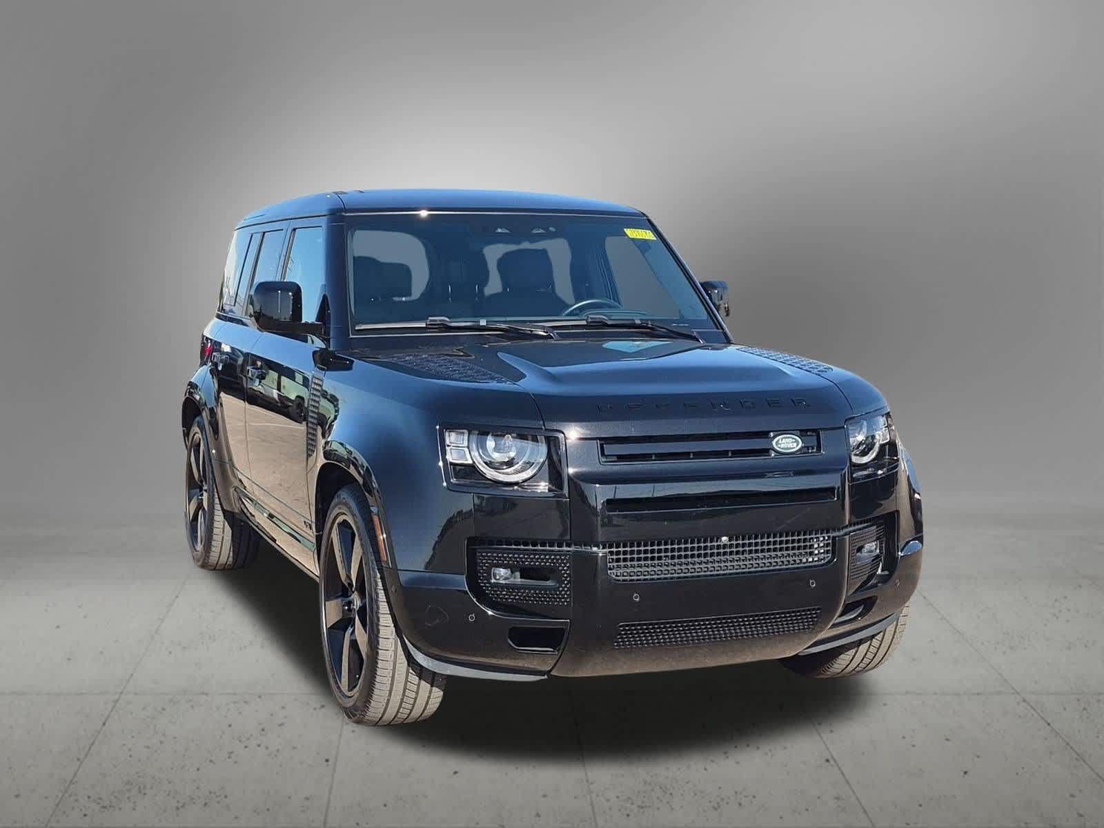 Certified 2025 Land Rover Defender 110 V8 AWD/4WD image 8