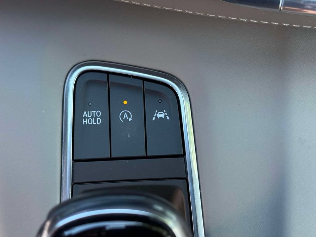 Used 2023 Cadillac Escalade Sport Platinum AWD/4WD image 28